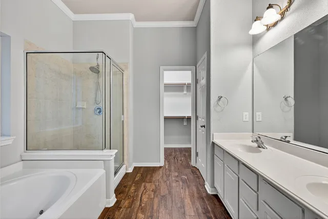 $540,000 | 26 Ebony Oaks Place, The Woodlands, TX 77382