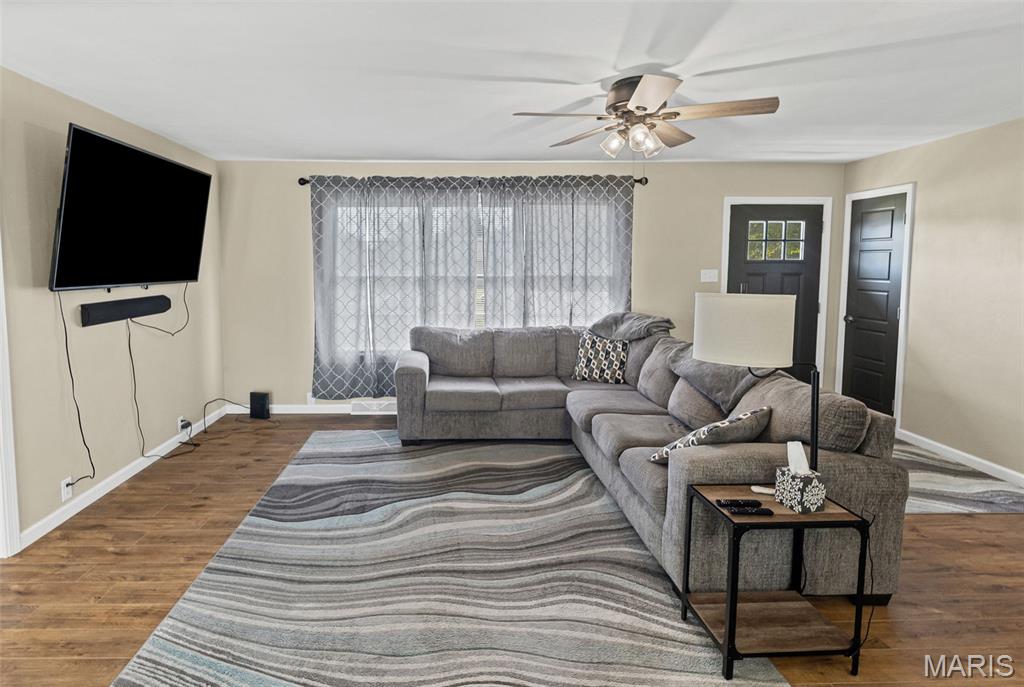 1925 West Fillmore Street Vandalia, IL 62471 - Photo 11 of 25