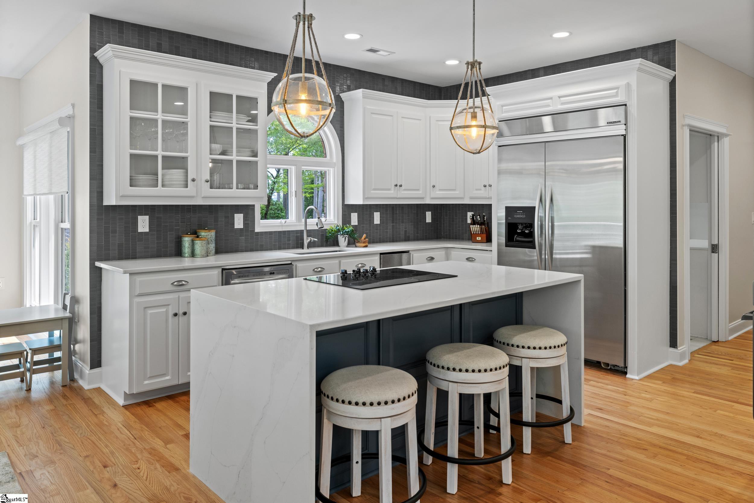 209 Amethyst Way Seneca, SC 29672 - Photo 8 of 48