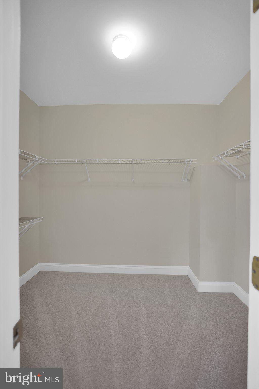 111 A Chevy Chase Street, Unit 111A Gaithersburg, MD 20878 - Photo 20 of 47