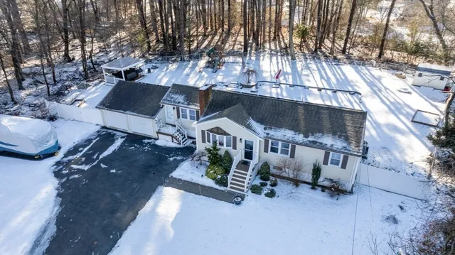 $899,900 | 9 Bruce Street, Burlington, MA 01803