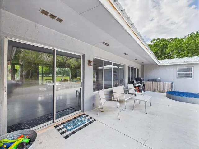 $515,000 | 52 Southwest 67th Drive, Okeechobee, FL 34974