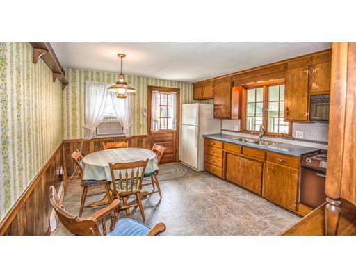 12 Country Road Agawam, MA 01001 - Photo 6 of 33 Gallery Image 6