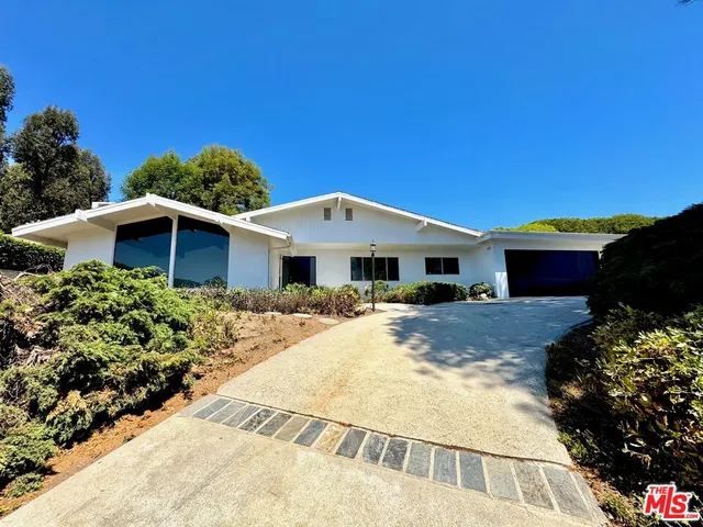 $9,999 | 31617 Broad Beach Road, Malibu, CA 90265