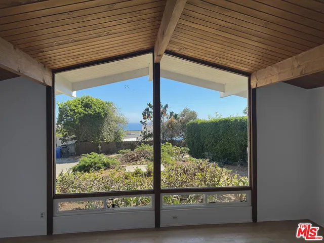 $9,999 | 31617 Broad Beach Road, Malibu, CA 90265