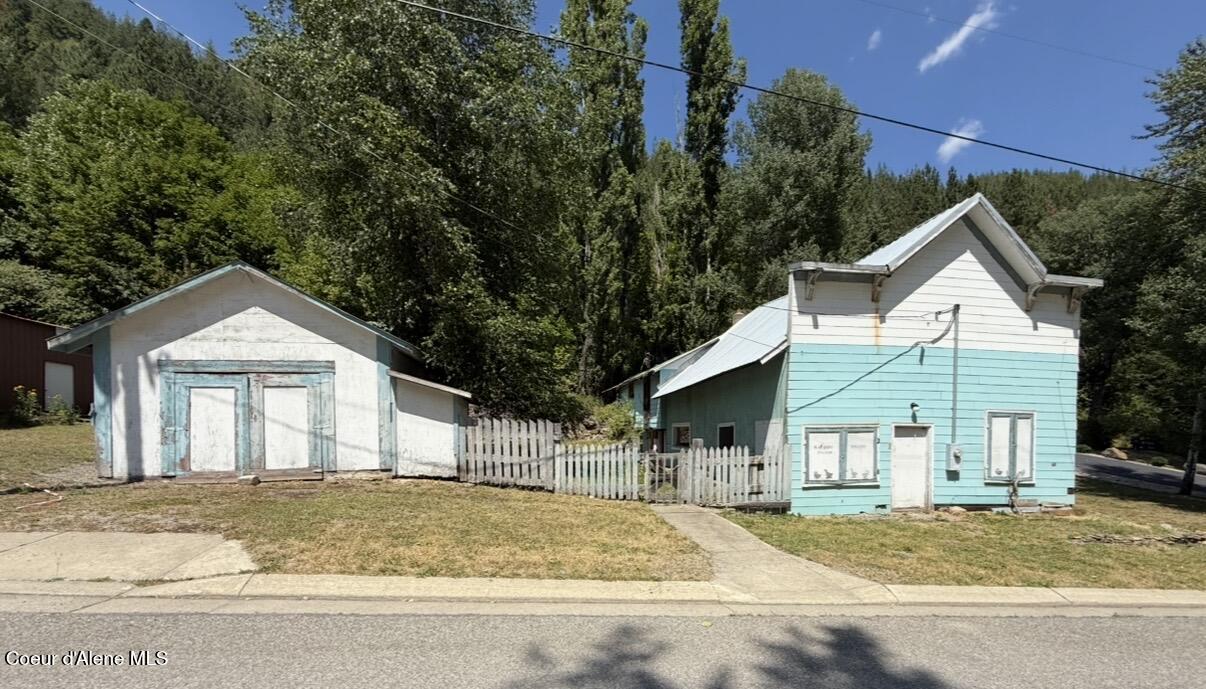 640 Main Street Kellogg, ID 83837 - Photo 5 of 14 Front of Buildings