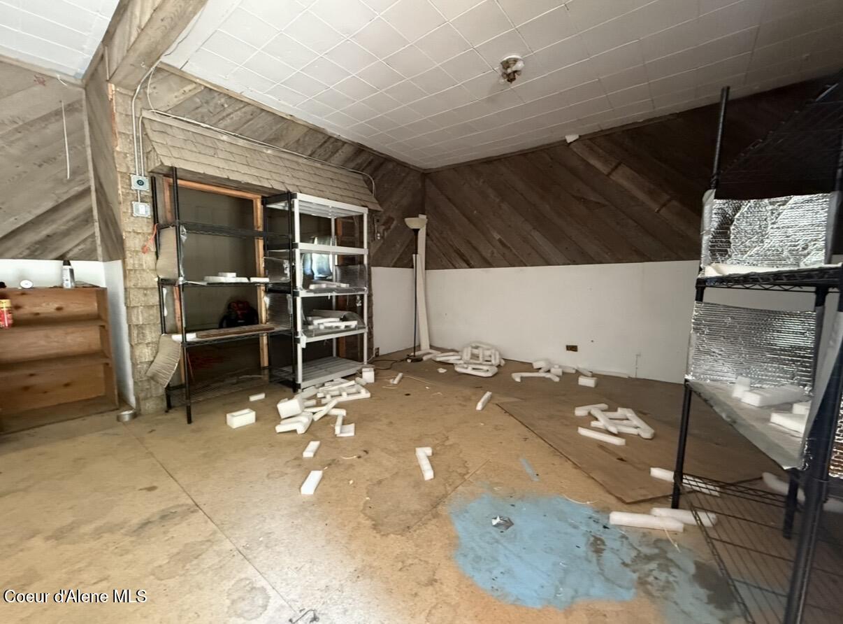 640 Main Street Kellogg, ID 83837 - Photo 8 of 14 Main Floor of Blue Goose