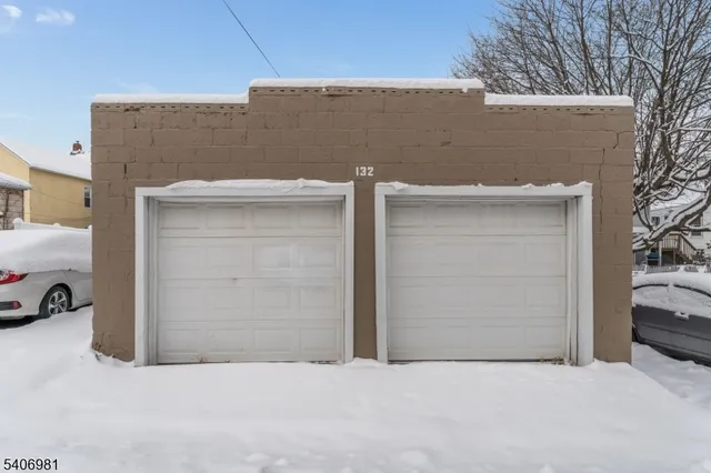 $295,000 | 132 Bullman Street, Phillipsburg, NJ 08865