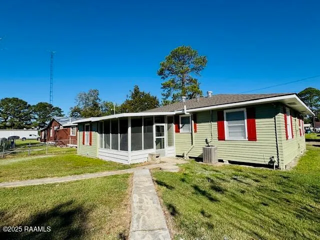 $1,100 | 177 Midway Exit Drive, Opelousas, LA 70570