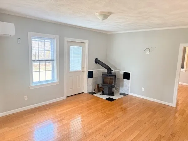$3,000 | 244 Crosby Road, Unit A, Berlin, MA 01503