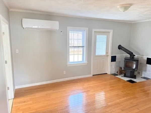 $3,000 | 244 Crosby Road, Unit A, Berlin, MA 01503
