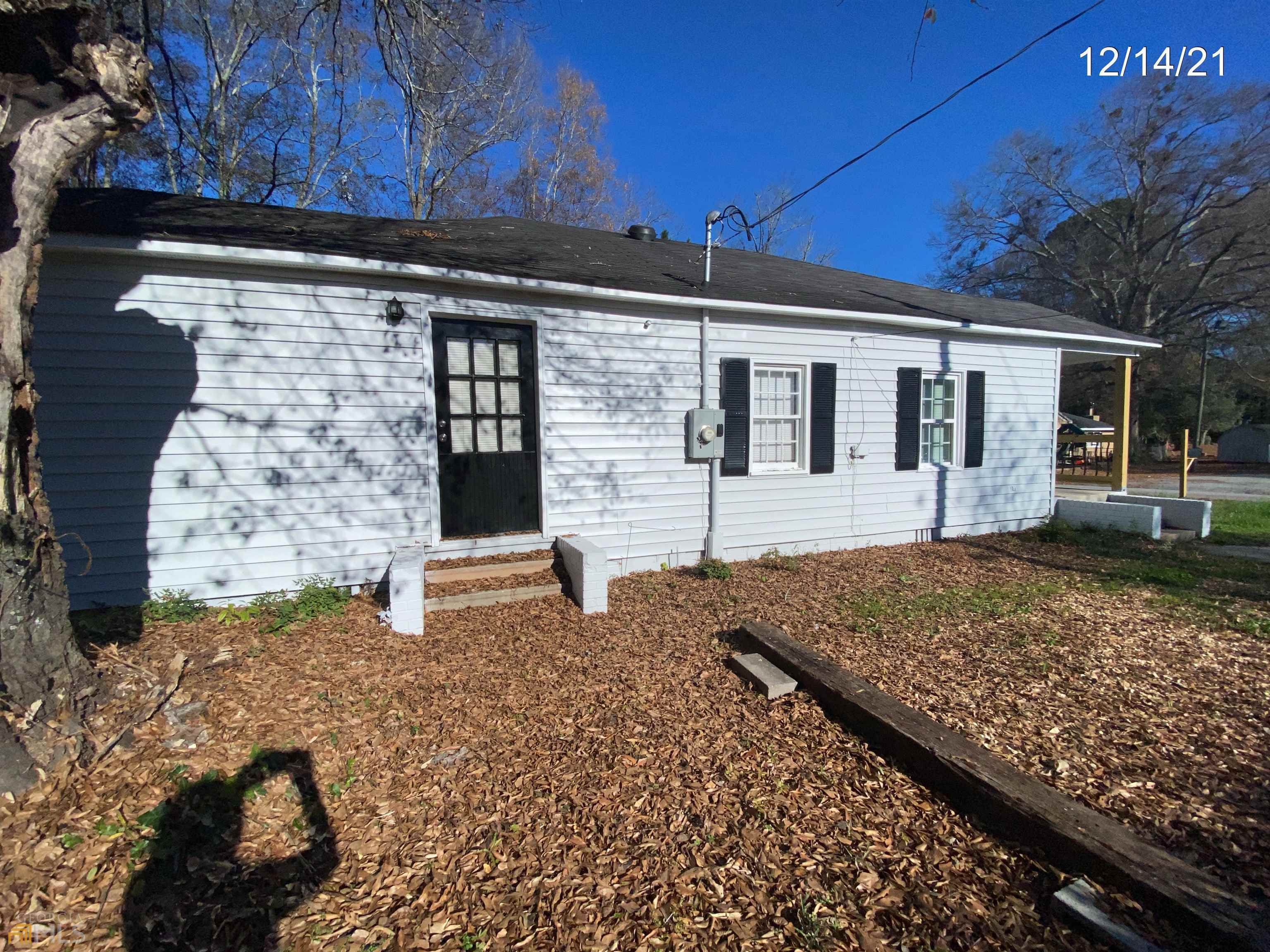 107 Ford Street Monroe, GA 30655 - Photo 4 of 23