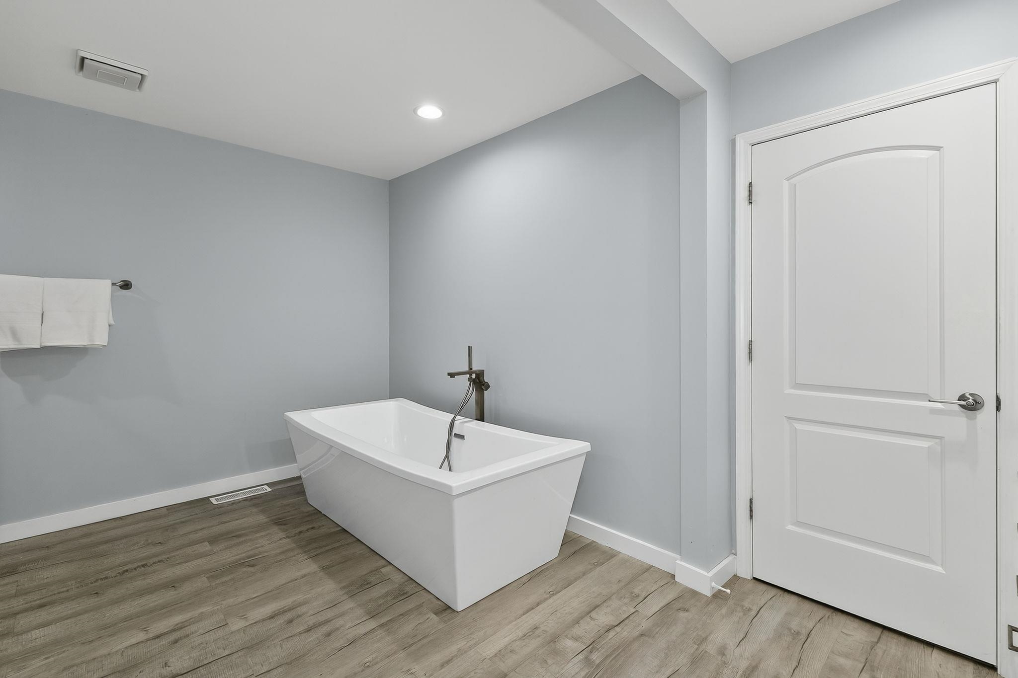 307 Barry Drive Greer, SC 29650 - Photo 17 of 29 Gallery Image 17
