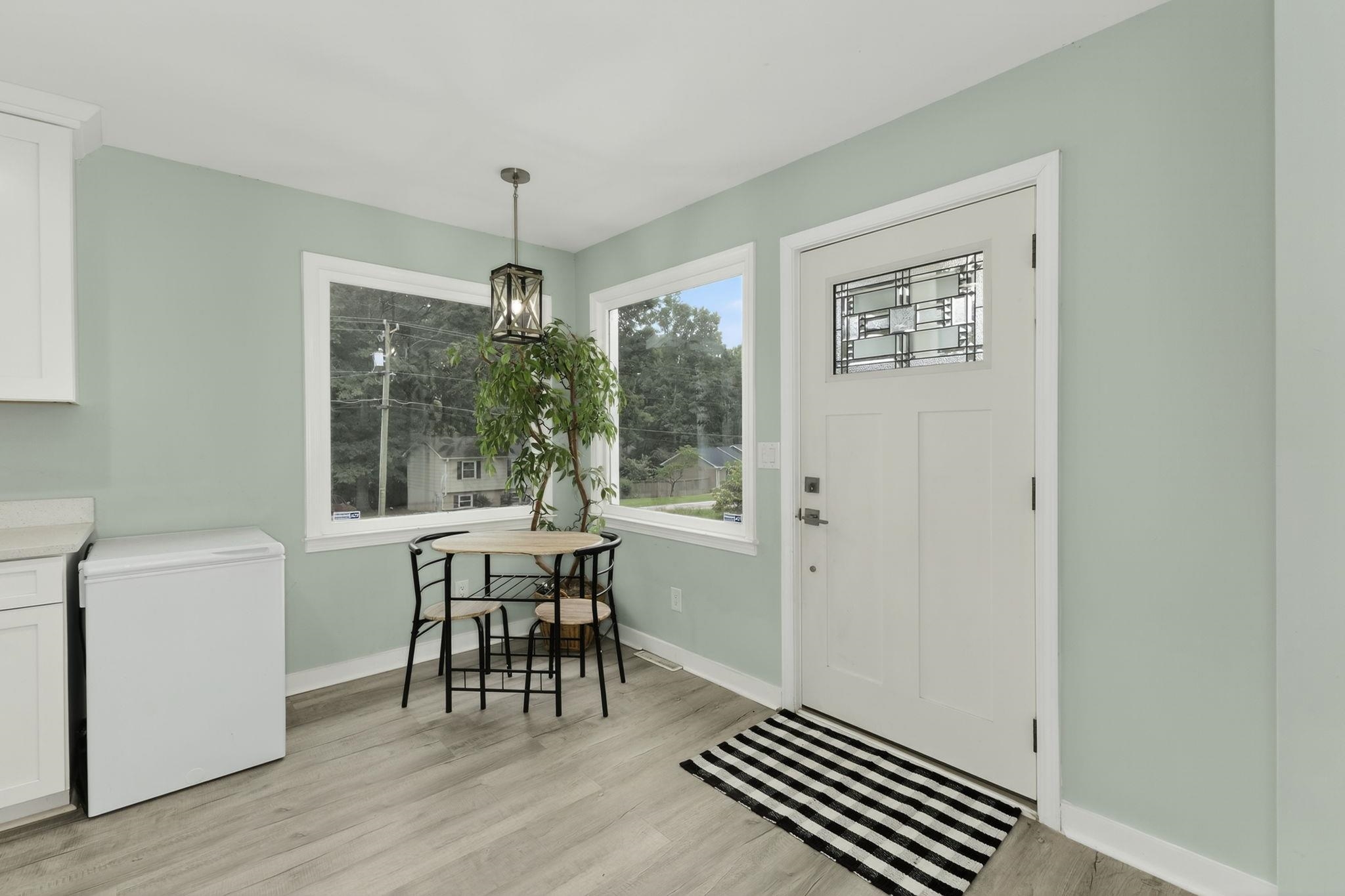307 Barry Drive Greer, SC 29650 - Photo 9 of 29 Gallery Image 9