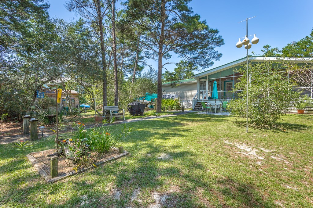 2066 Lighthouse Road Carrabelle, FL 32322 - Photo 15 of 53 Gallery Image 15