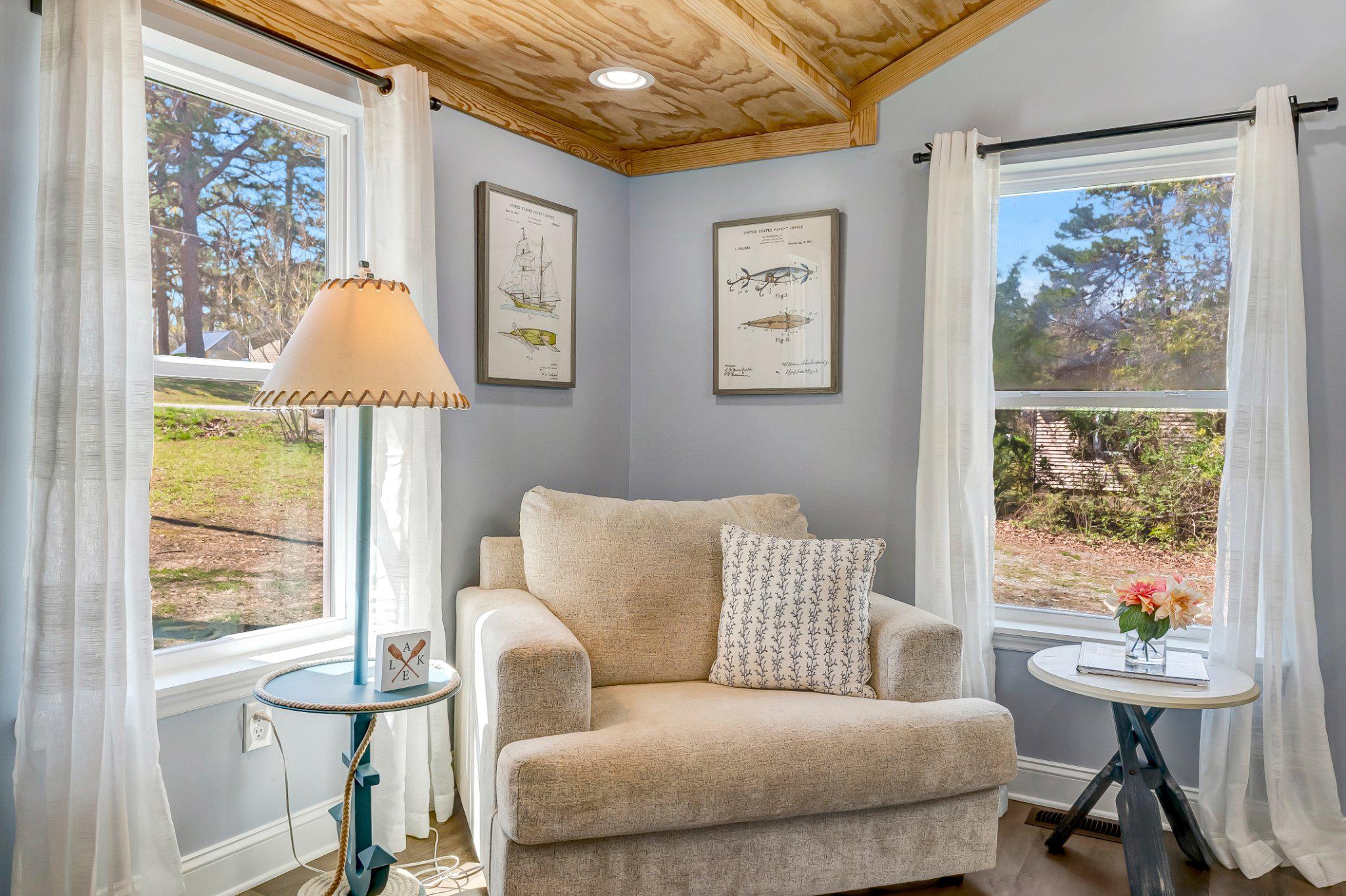 782 Mt Ararat Road Clarksville, VA 23927 - Photo 6 of 28 a living room with furniture and a window