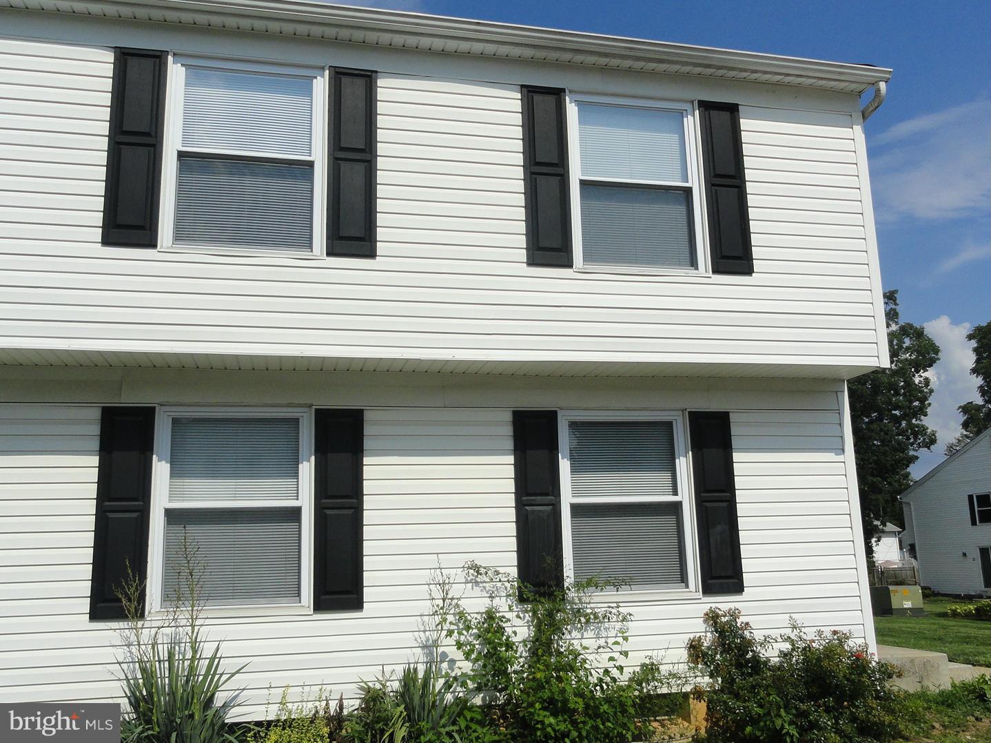 39 Coliston Road, Unit B Reisterstown, MD 21136 - Photo 2 of 20 a view of a house front of house