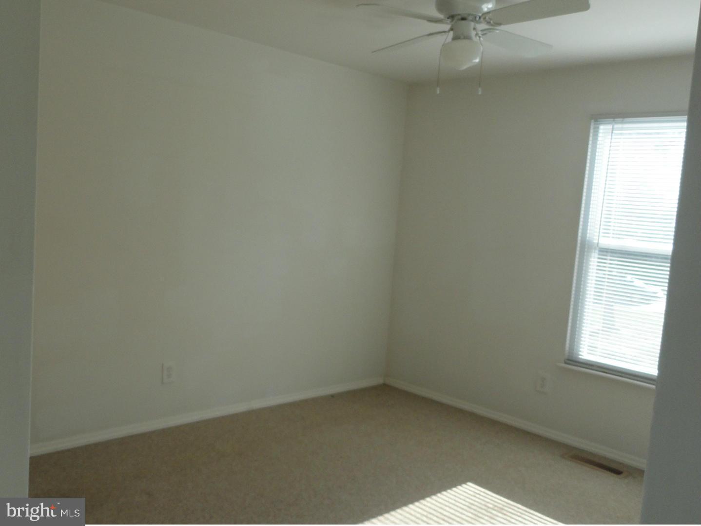 39 Coliston Road, Unit B Reisterstown, MD 21136 - Photo 15 of 20 an empty room with a window