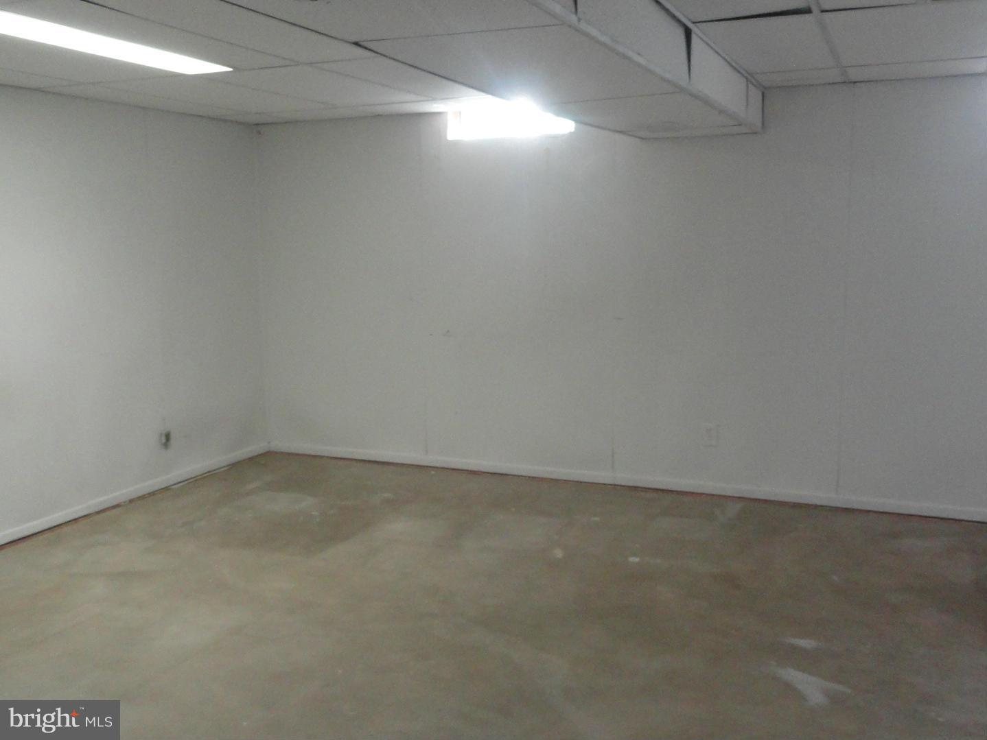 39 Coliston Road, Unit B Reisterstown, MD 21136 - Photo 20 of 20 a view of an empty room