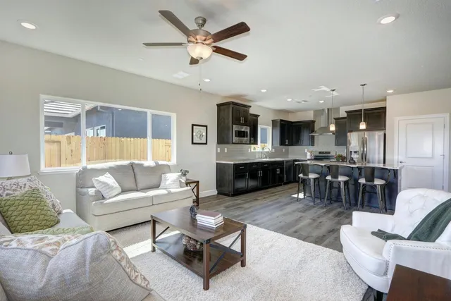 $569,617 | 944 Norman Road, Galt, CA 95632