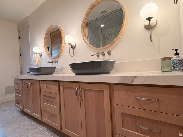 3626 Riverstone Road Mapleton, UT 84664 - Photo 17 of 58 Bathroom with double vanity