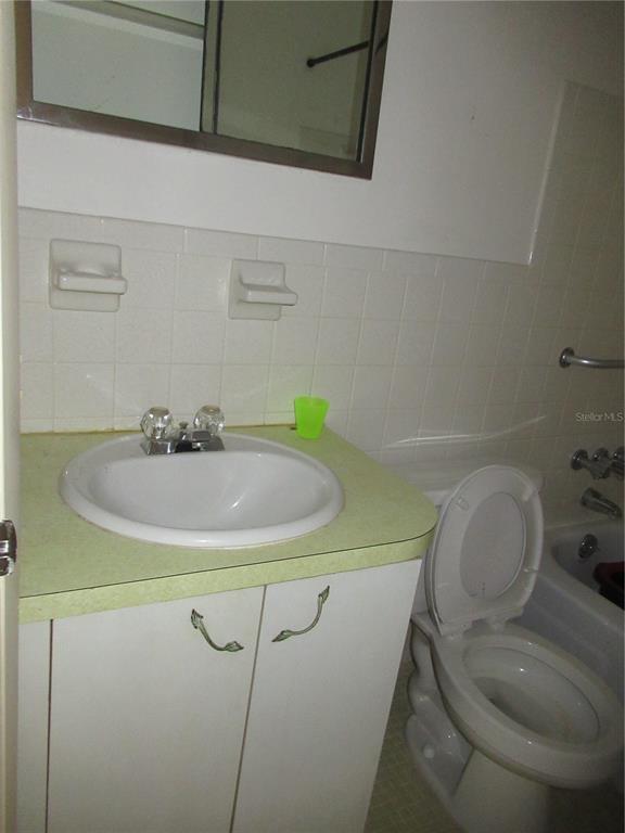 2466 Ecuadorian Way, Unit 32 Clearwater, FL 33763 - Photo 19 of 22