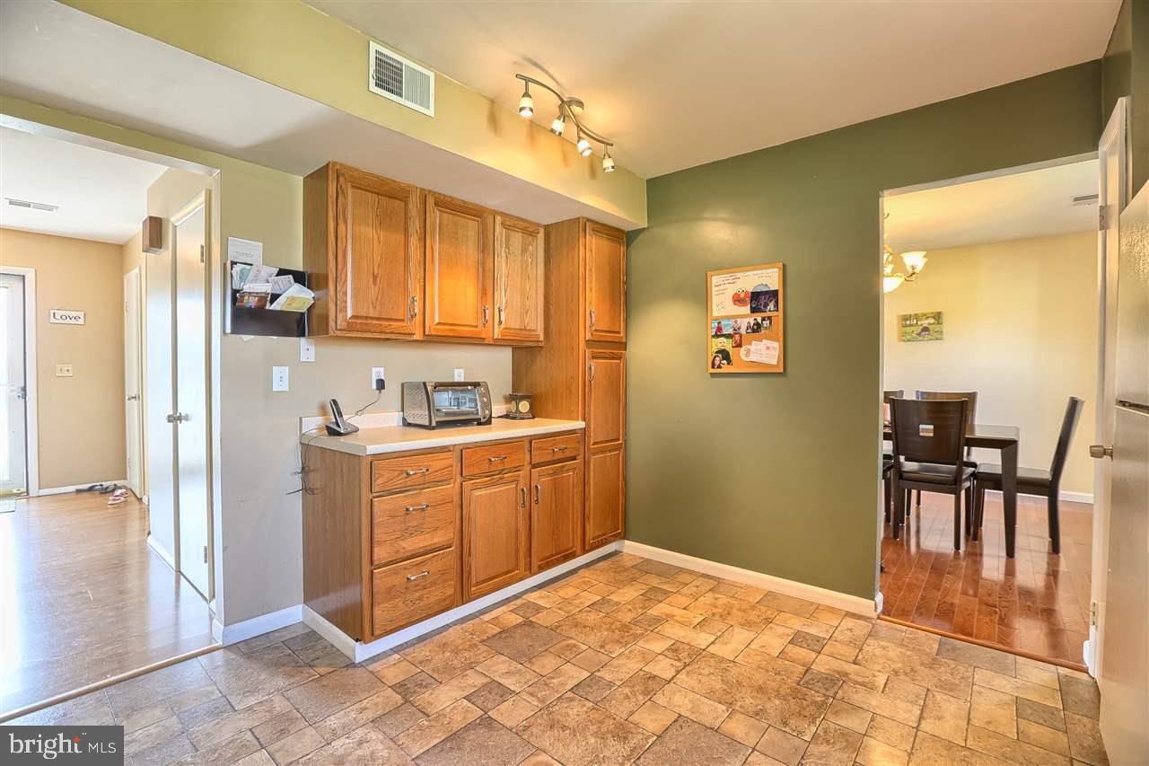 479 Hivner Road Harrisburg, PA 17111 - Photo 7 of 24 Gallery Image 7