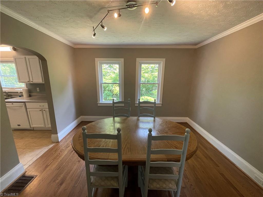 272 Austin Traphill Road Elkin, NC 28621 - Photo 12 of 15 Gallery Image 12