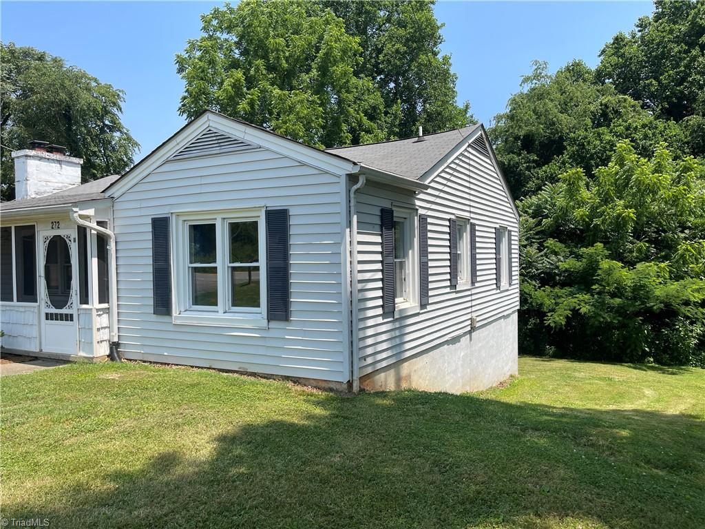 272 Austin Traphill Road Elkin, NC 28621 - Photo 3 of 15 Gallery Image 3