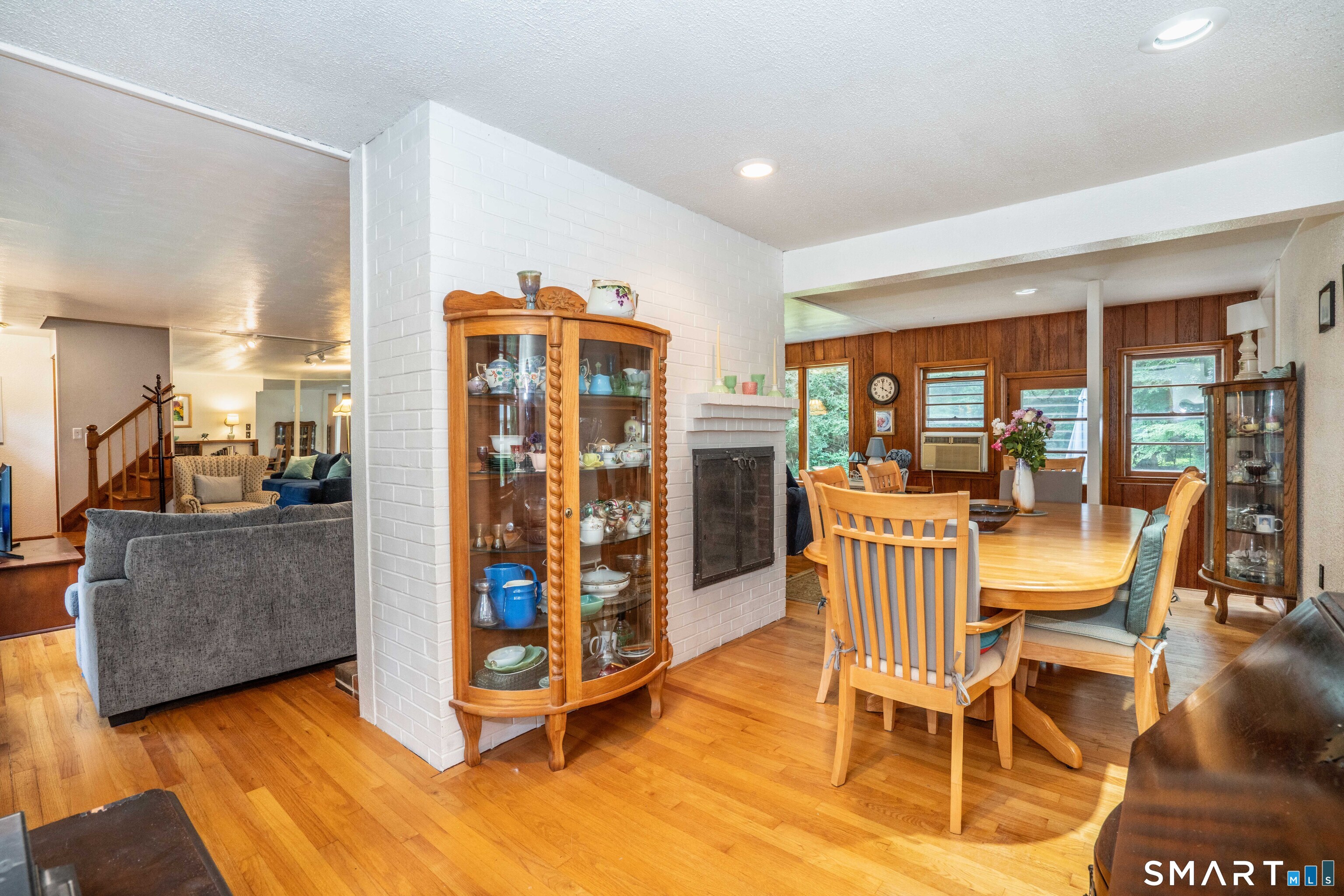 240 Haynes Road Avon, CT 06001 - Photo 6 of 40