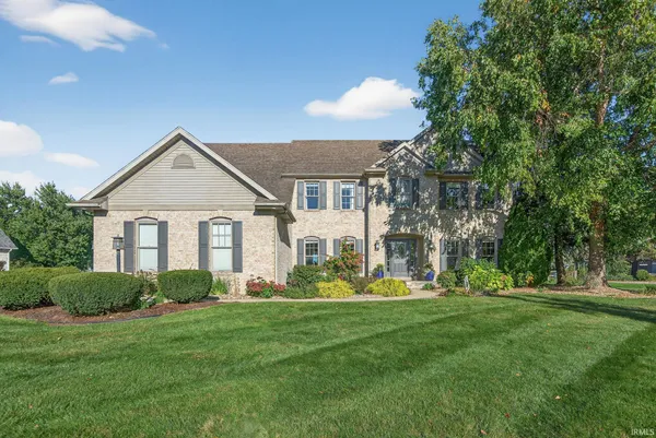$785,000 | 51216 Leeward Point, Granger, IN 46530