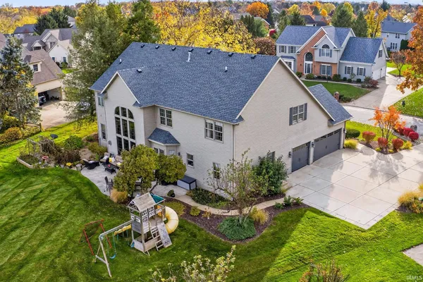 $785,000 | 51216 Leeward Point, Granger, IN 46530