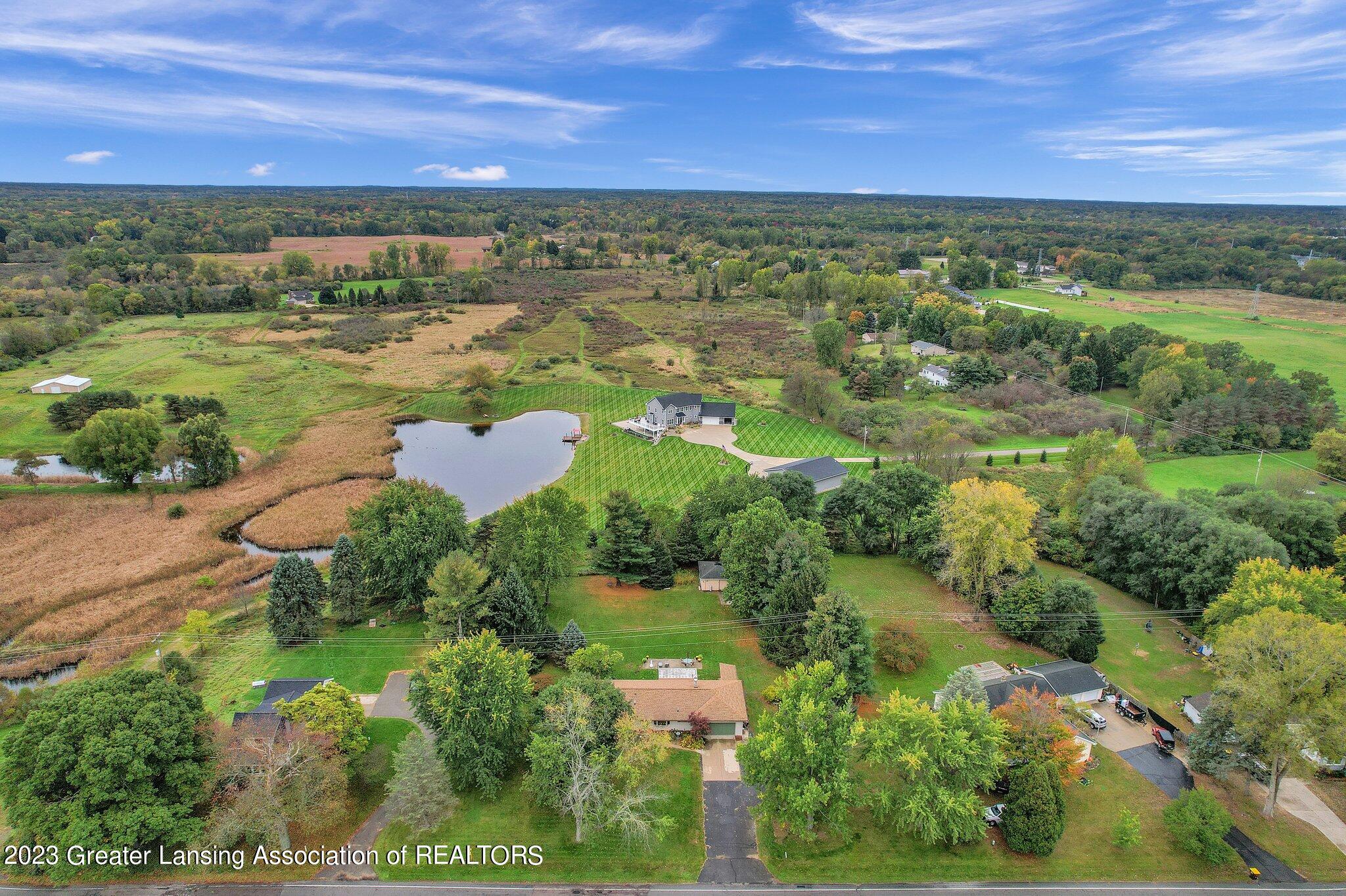 703 Piper Road Haslett, MI 48840 - Photo 46 of 50 41-web-or-mls-Open Ended Media-41
