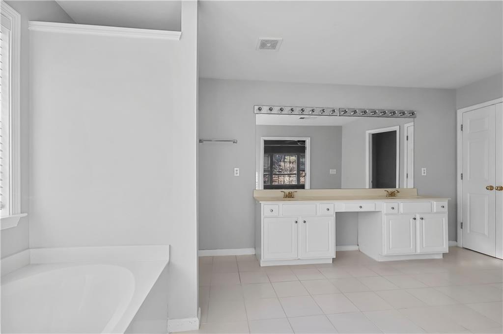 4771 Glen Level Drive Sugar Hill, GA 30518 - Photo 22 of 35