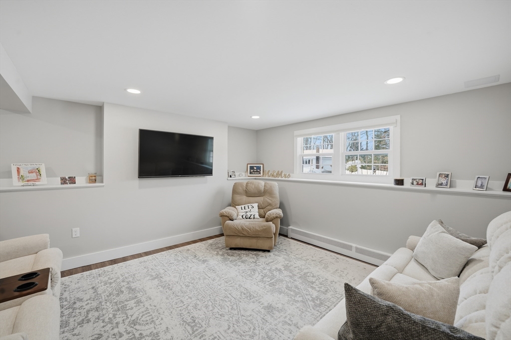 29 Sandra Road Easthampton, MA 01027 - Photo 28 of 42