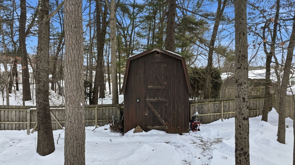 29 Sandra Road Easthampton, MA 01027 - Photo 41 of 42