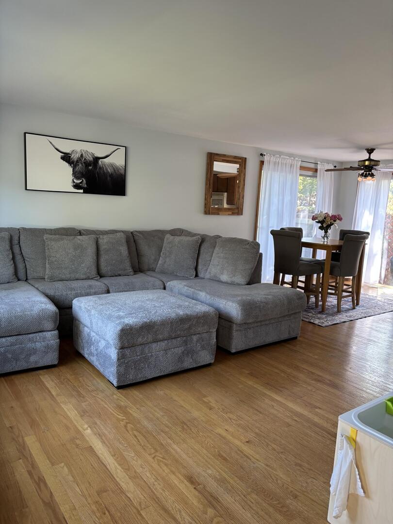 18740 West Willow Point Road Grayslake, IL 60030 - Photo 3 of 18 Gallery Image 3