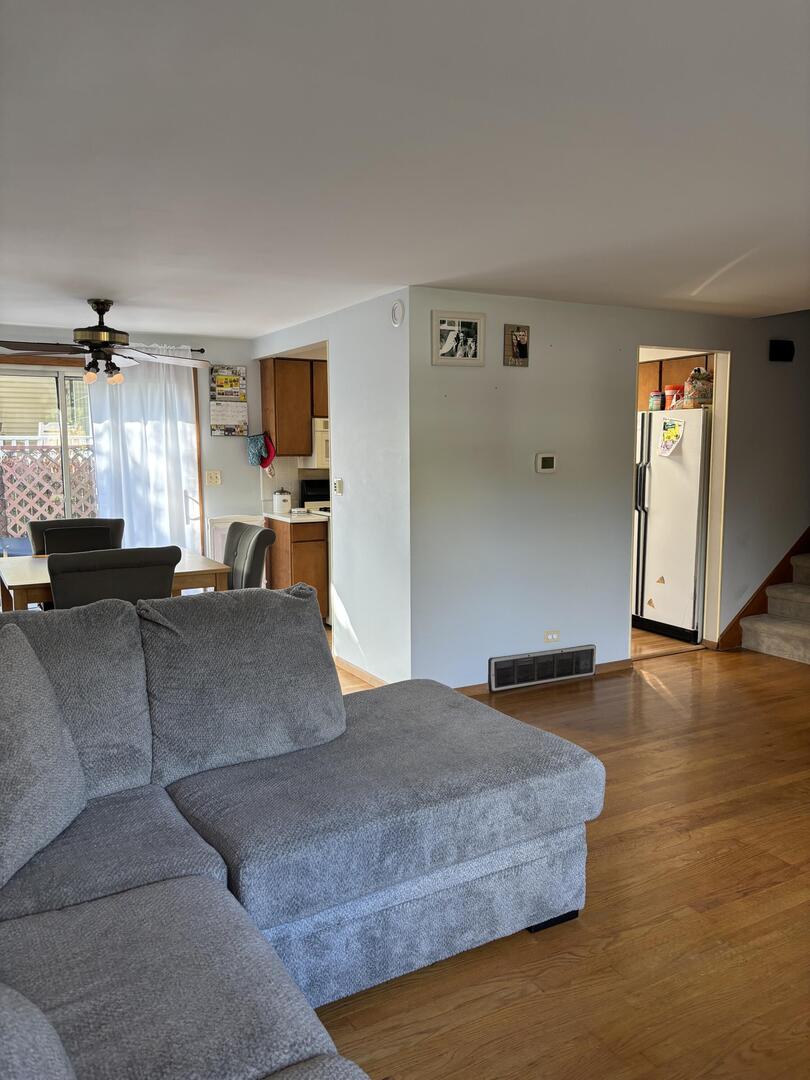 18740 West Willow Point Road Grayslake, IL 60030 - Photo 5 of 18 Gallery Image 5