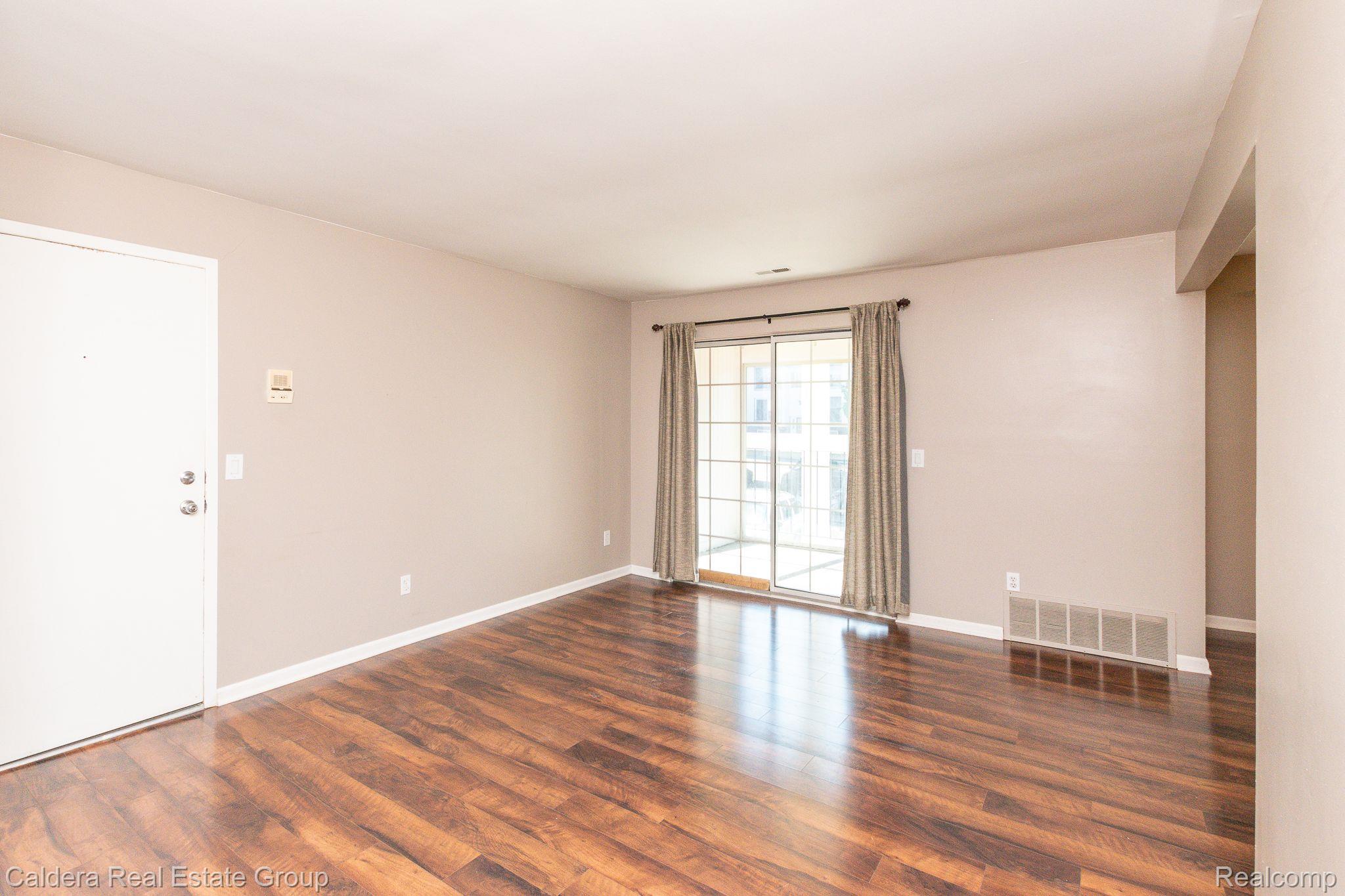 430 Baldwin Avenue, Unit 69 Rochester, MI 48307 - Photo 7 of 35