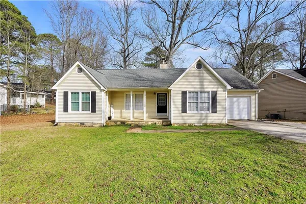 $245,000 | 120 Caldwell Drive, Hampton, GA 30228