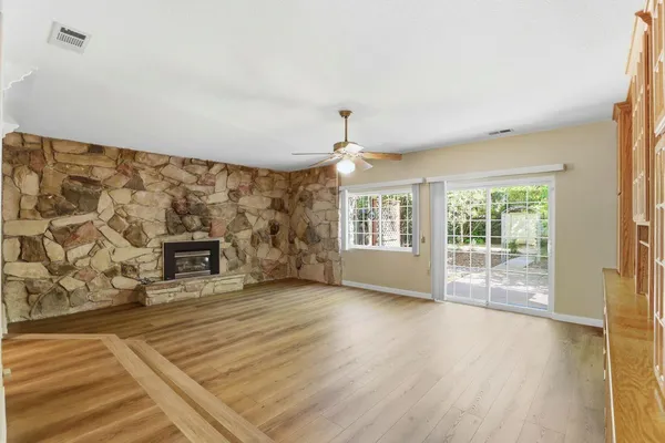 $495,000 | 3917 Kings Way, Sacramento, CA 95821