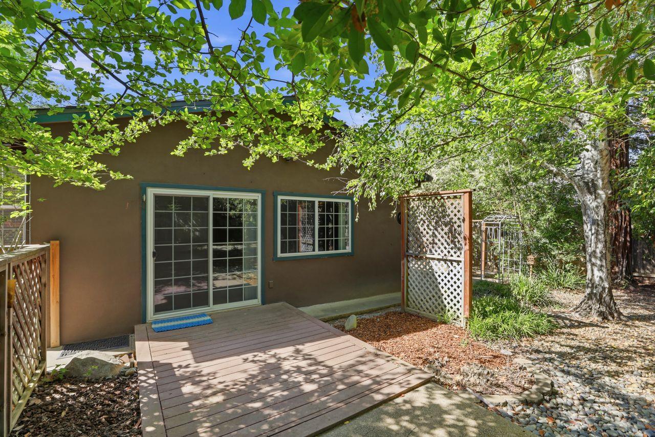 3917 Kings Way Sacramento, CA 95821 - Photo 28 of 34