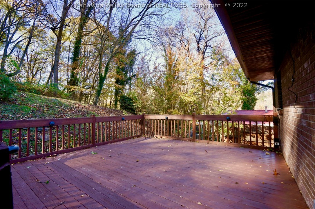 1802 Pine Manor Road Charleston, WV 25311 - Photo 31 of 33 Gallery Image 31