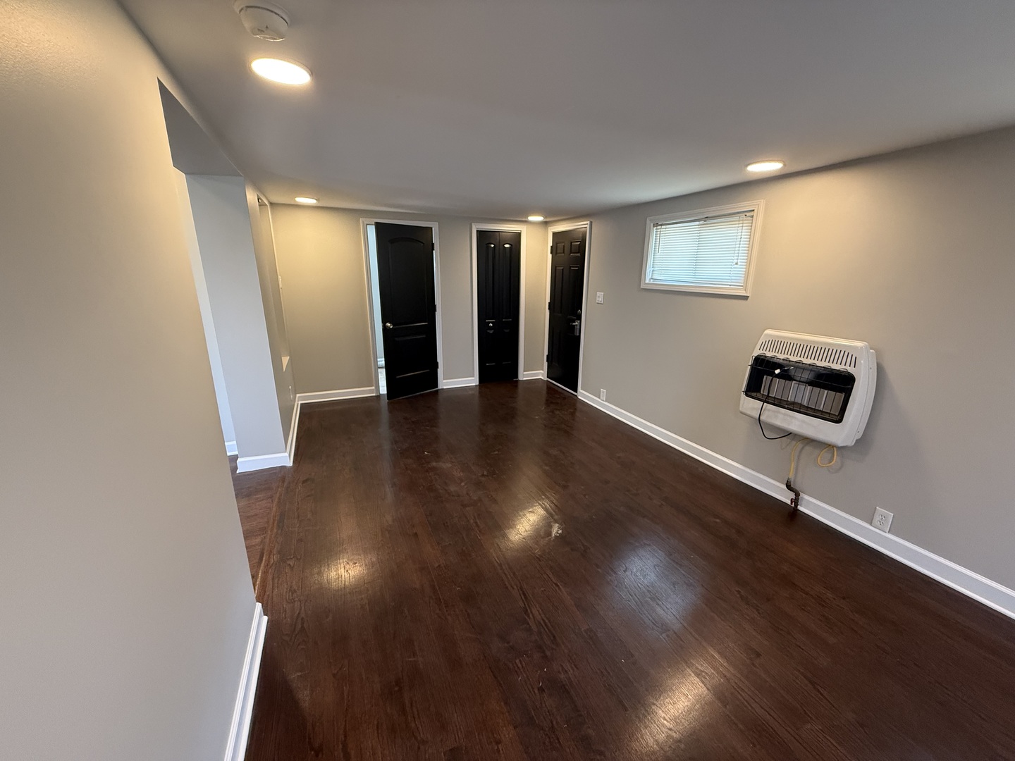 4655 West 84th Place Chicago, IL 60652 - Photo 5 of 12