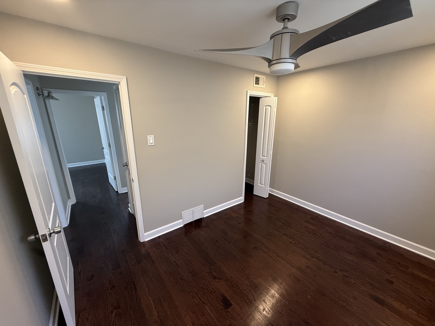 4655 West 84th Place Chicago, IL 60652 - Photo 8 of 12