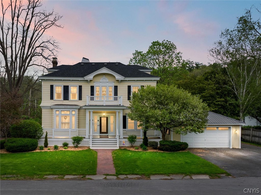 121 The Vineyard Oneida, NY 13421 - Photo 2 of 50