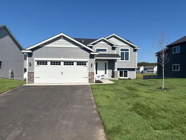 $322,900 | 22954 27th Avenue, St. Augusta, MN 56301