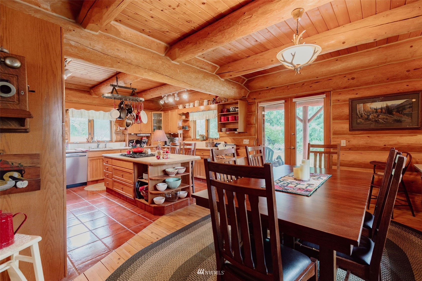 3964 Cabrant Road Everson, WA 98247 - Photo 8 of 40 a view of a dining room with furniture