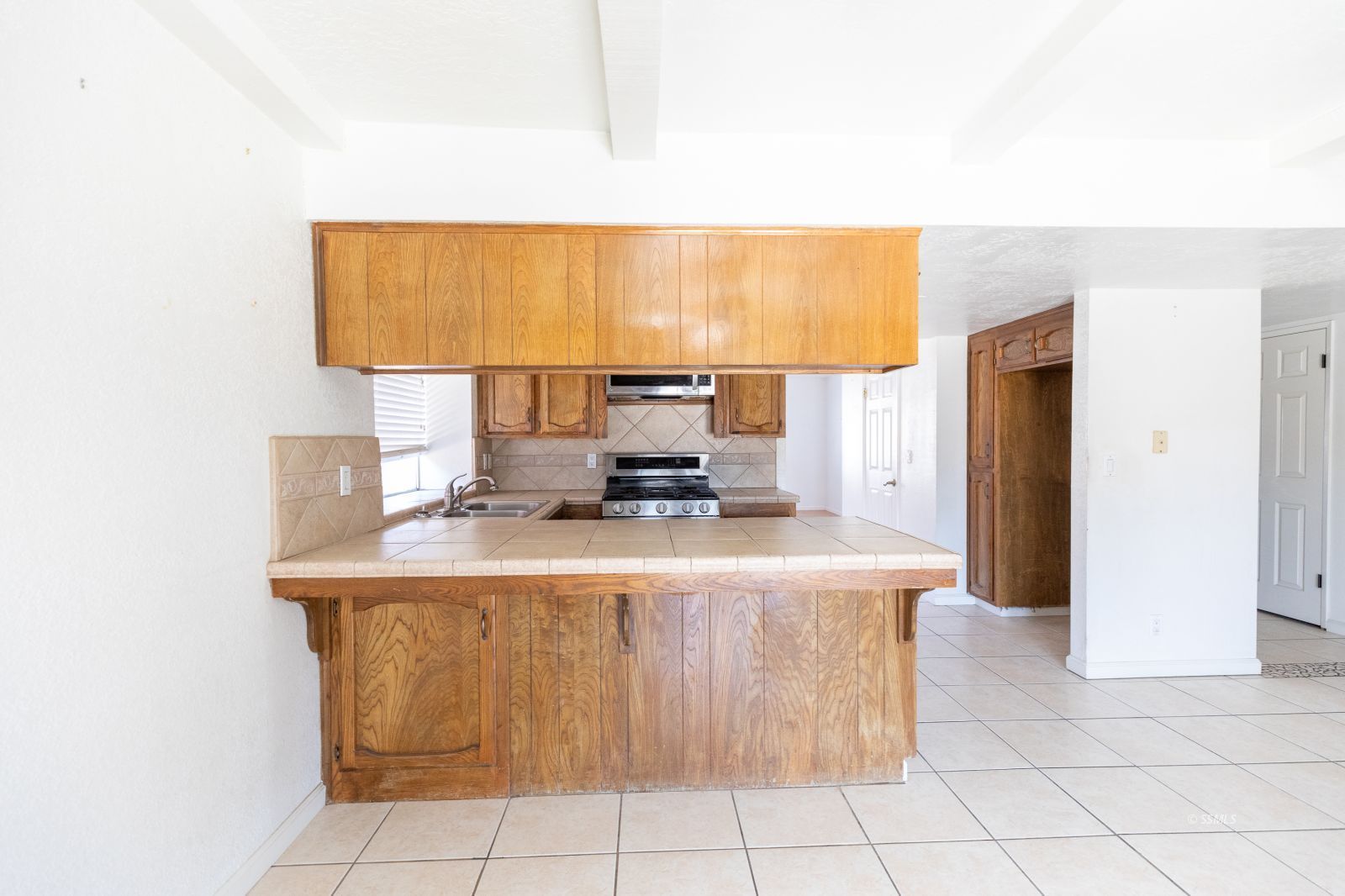 749 West Wildrose Avenue Ridgecrest, CA 93555 - Photo 10 of 29 Gallery Image 10