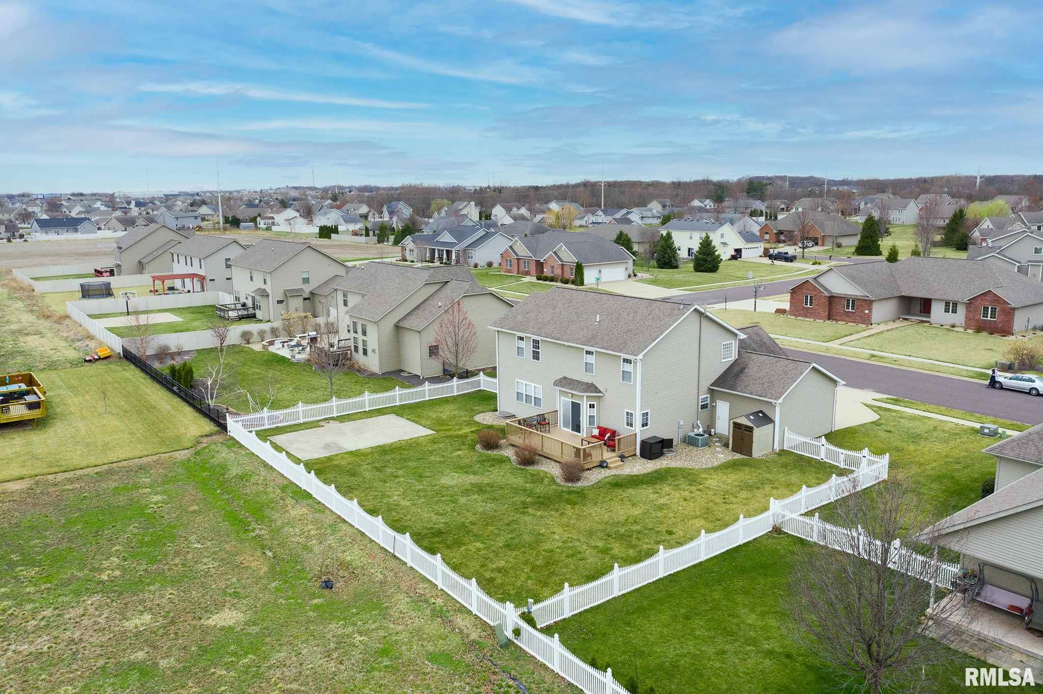 1705 Autumn Ridge Washington, IL 61571 - Photo 40 of 43 Gallery Image 40